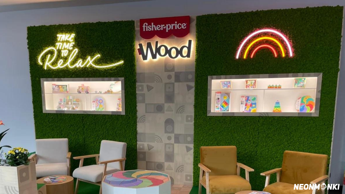 NEONMONKI - Custom Neon Sign Fisherprice Mooswand Blumenwand