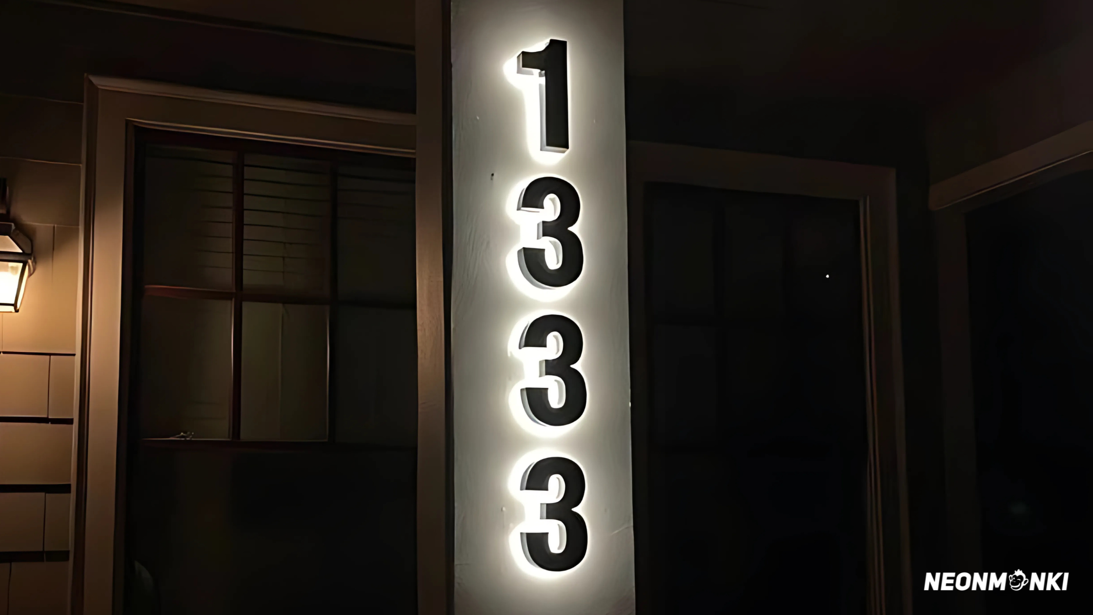 Beleuchtete Hausnummer