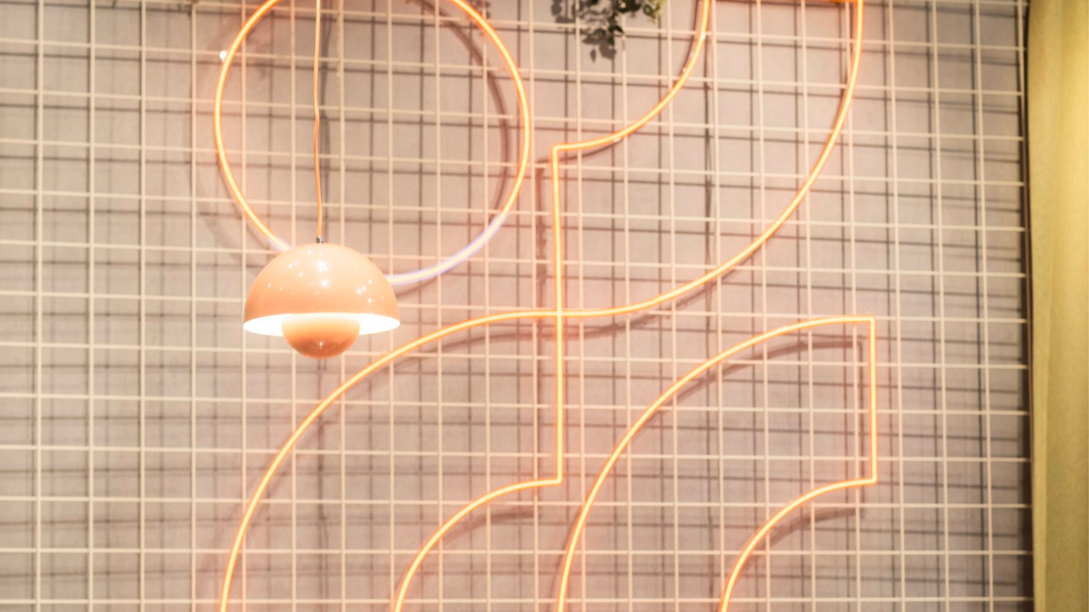 NEONMONKI_neon_restaurant