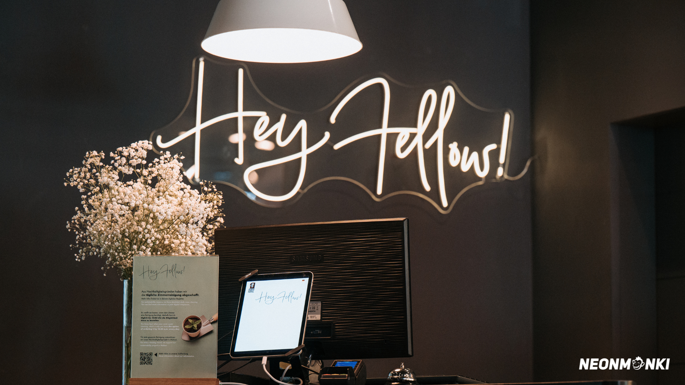 Neon Schild als Logo