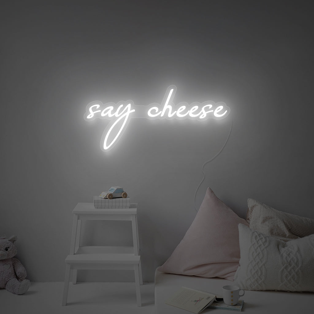 NEONMONKI_say_cheese