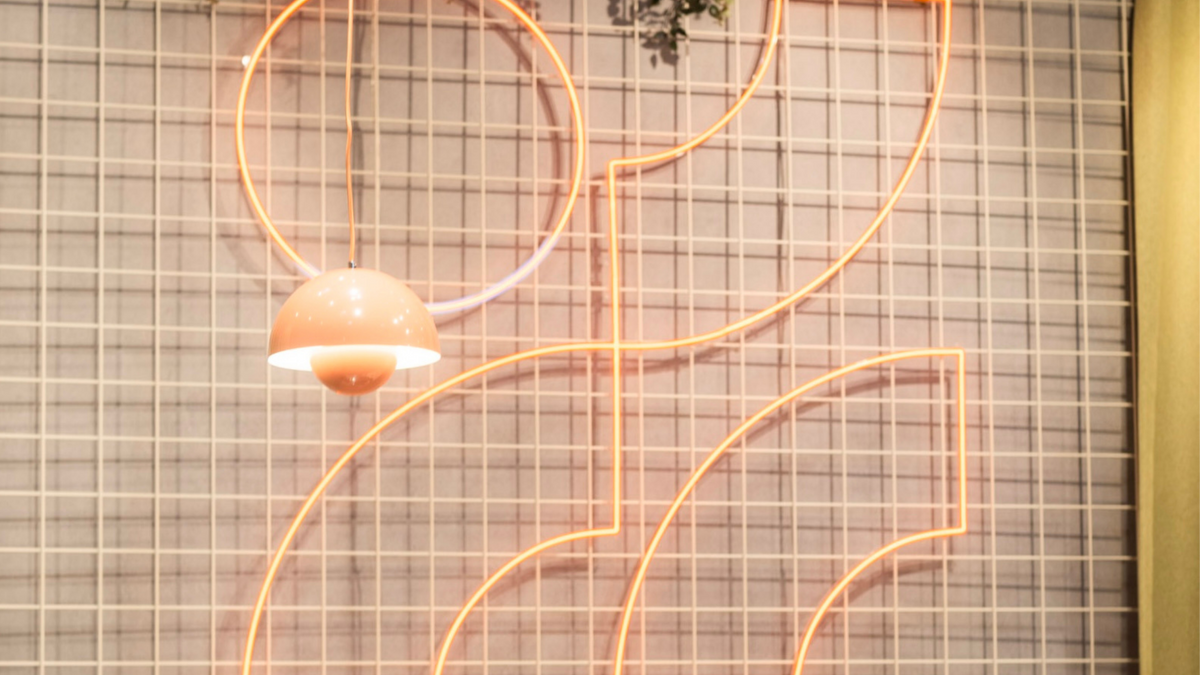 NEONMONKI_neon_restaurant