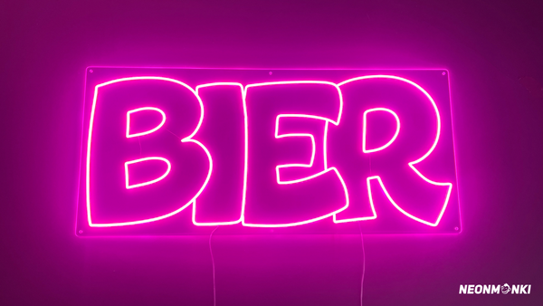 Neon Schriftzug  