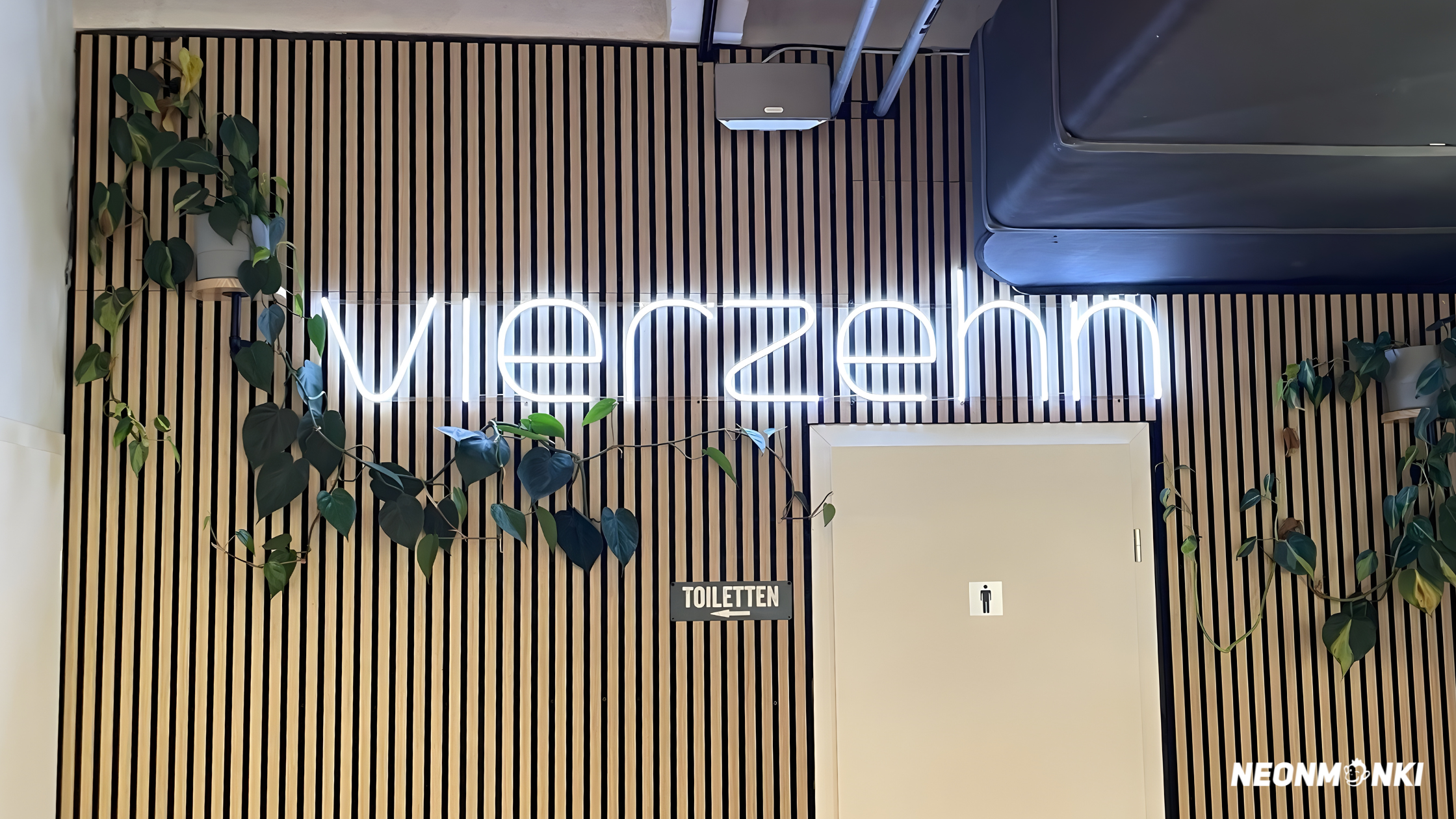 NEONMONKI_leuchtwerbung