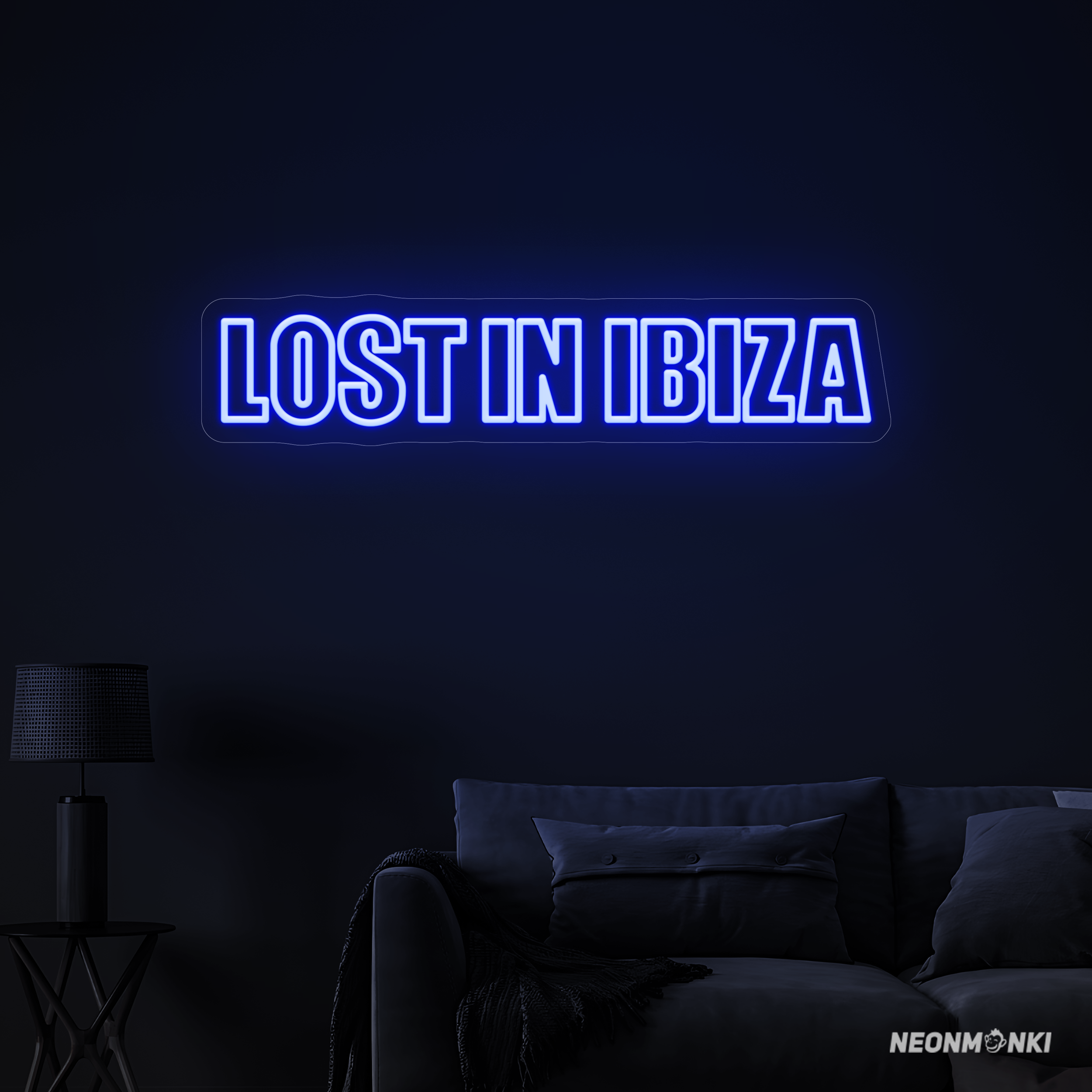 Verloren in Ibiza – gefunden im blauen Neonlicht